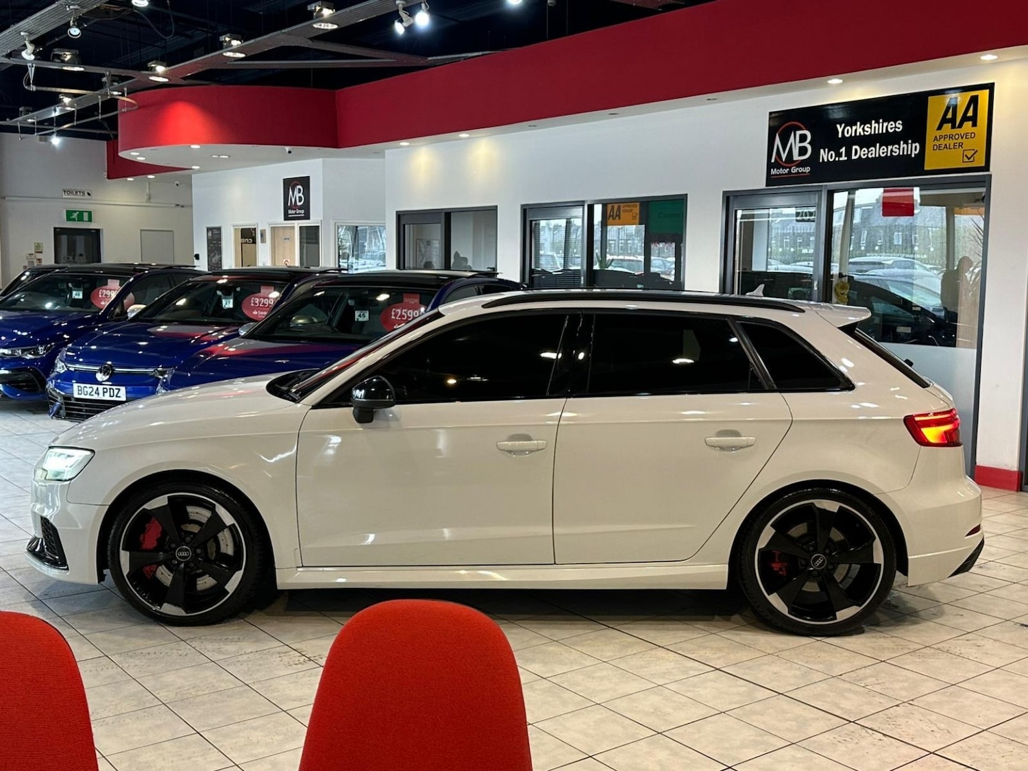 Used Audi RS3 2017 for sale - 77636998: Photo 5