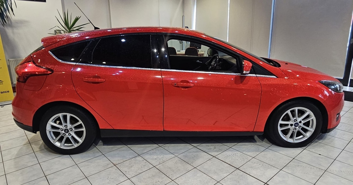 Used Ford Focus 2015 for sale - 77632402: Photo 9