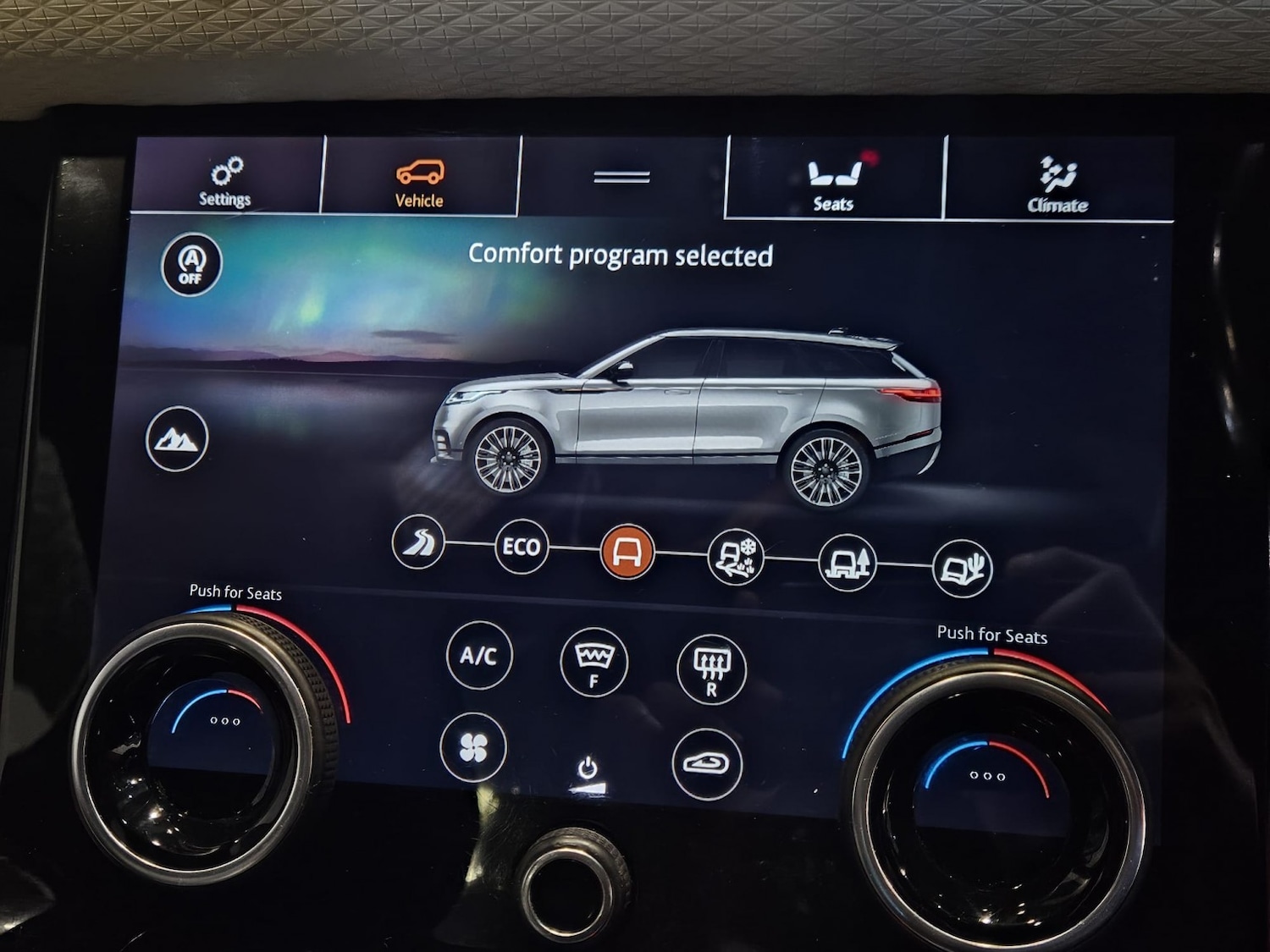 Used Land Rover Range Rover Velar 2018 for sale - 77189330: Photo 17