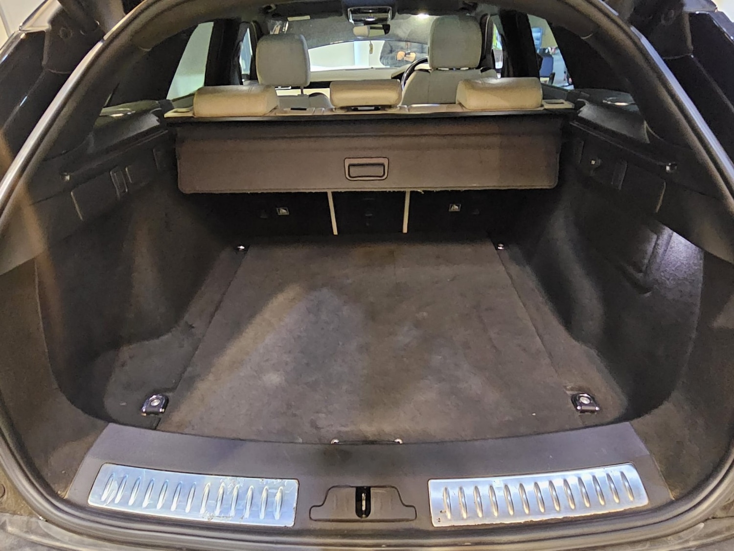 Used Land Rover Range Rover Velar 2018 for sale - 77189330: Photo 8