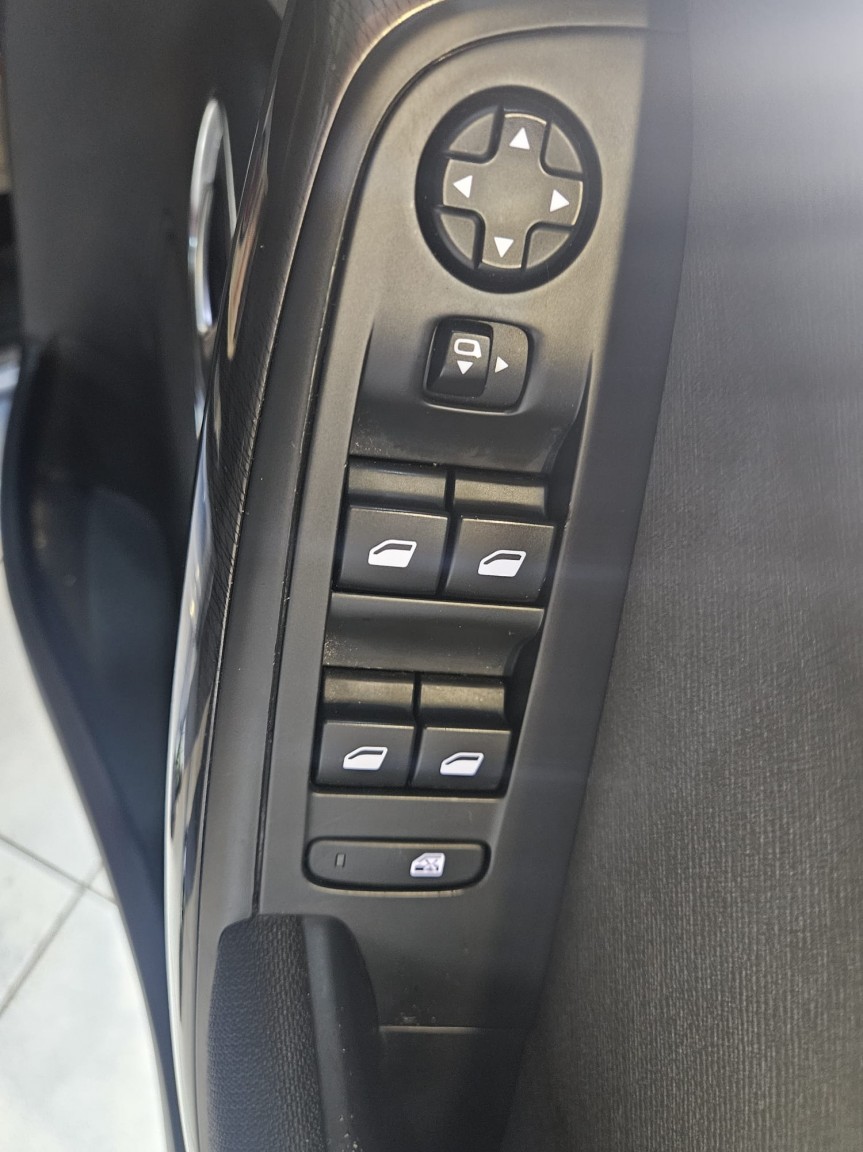 Used Citroen C4 Picasso 2014 for sale - 76769837: Photo 16