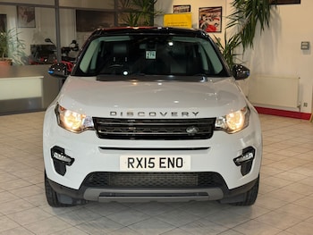 Used Land Rover Discovery Sport 2015 for sale - 78820610: Photo