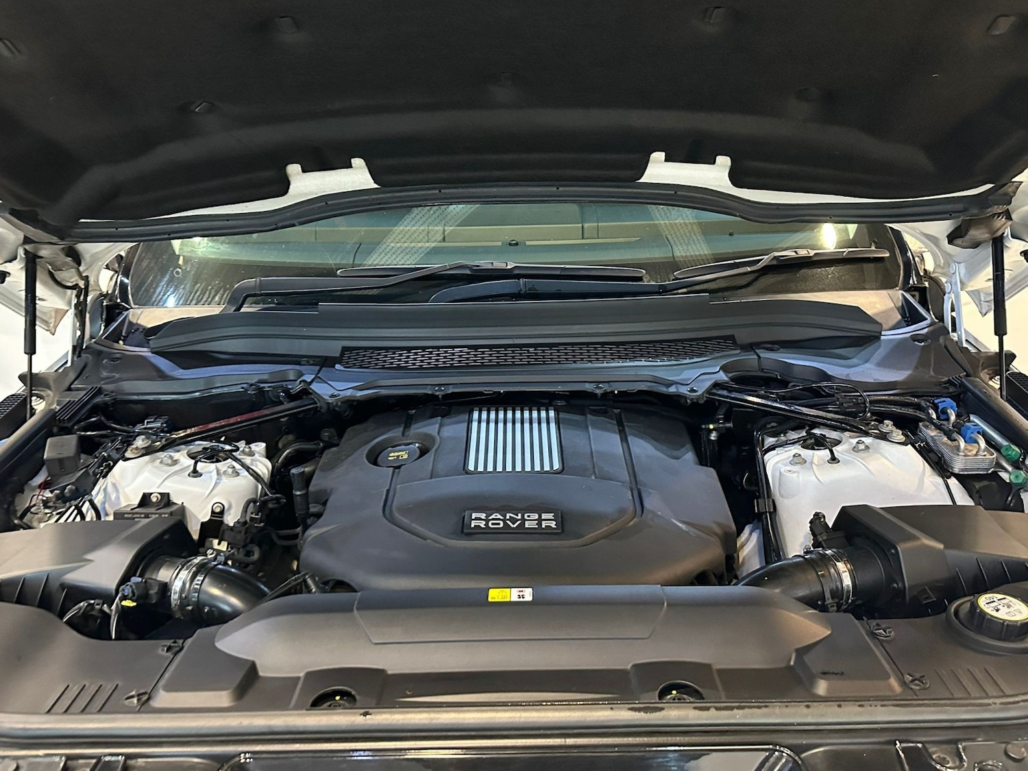 Used Land Rover Range Rover Sport 2014 for sale - 77103493: Photo 45