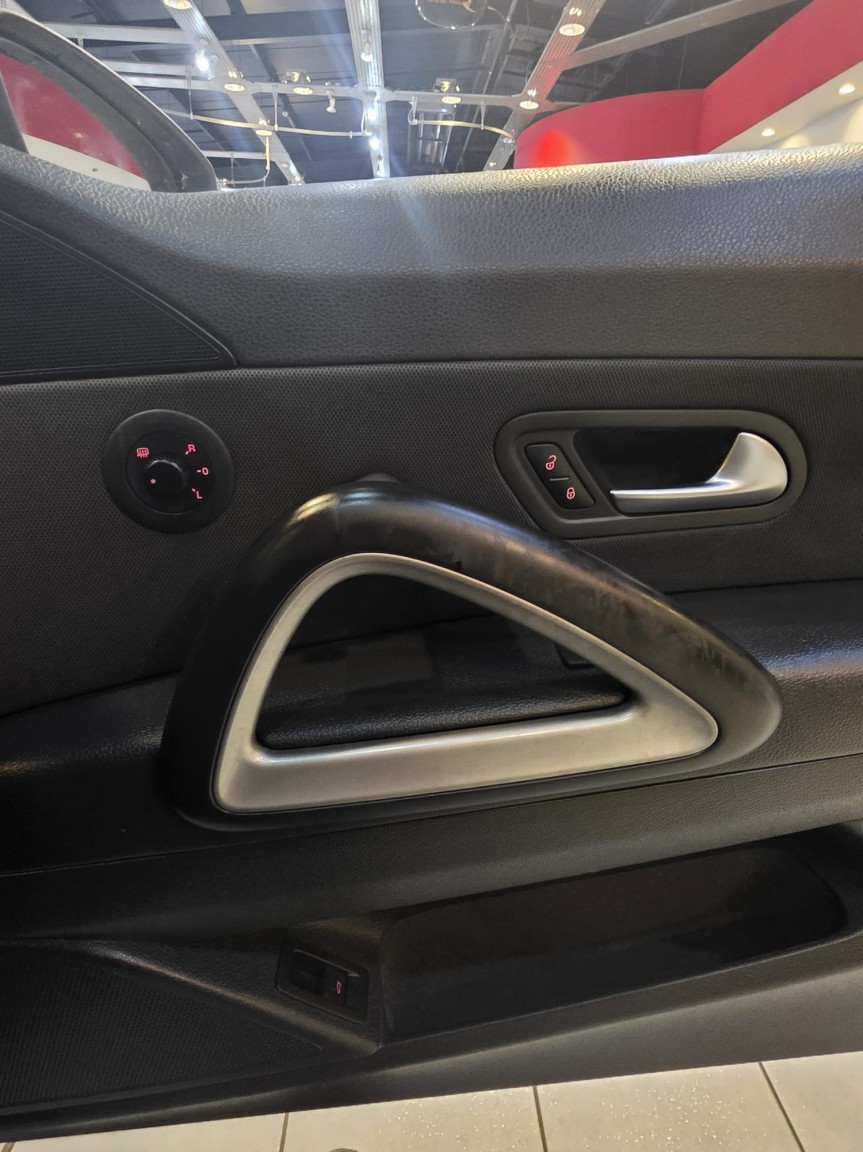 Used Volkswagen Scirocco 2010 for sale - 77595247: Photo 16