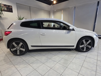 Used Volkswagen Scirocco 2010 for sale - 77595247: Photo