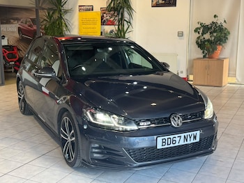 Used Volkswagen Golf 2017 for sale - 78944679: Photo