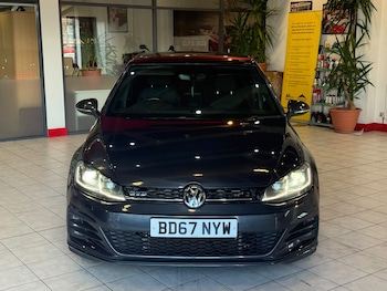 Used Volkswagen Golf 2017 for sale - 78944679: Photo