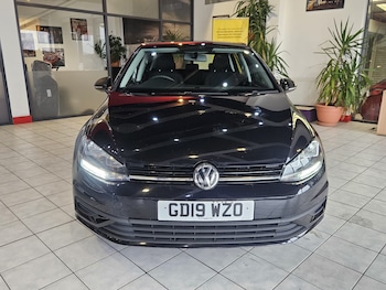 Used Volkswagen Golf 2019 for sale - 78750475: Photo