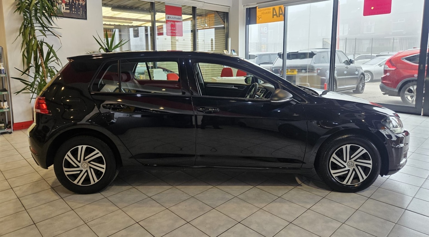 Used Volkswagen Golf 2019 for sale - 77781803: Photo 9