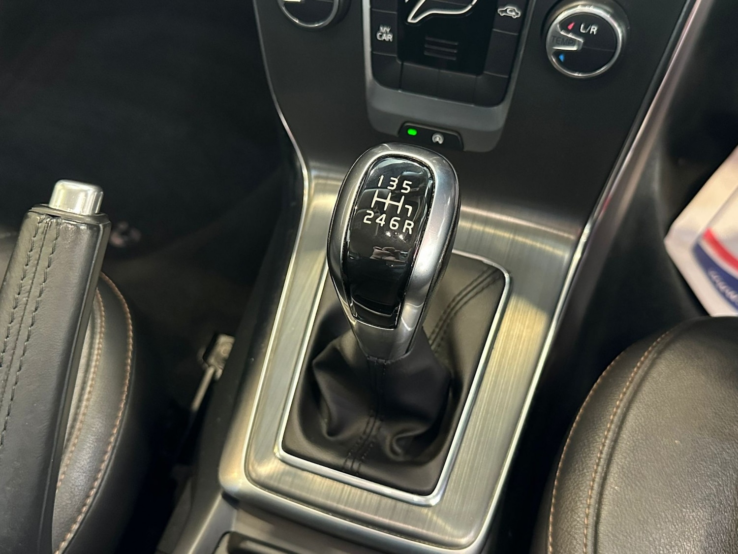 Used Volvo V40 Cross Country 2016 for sale - 76521047: Photo 18