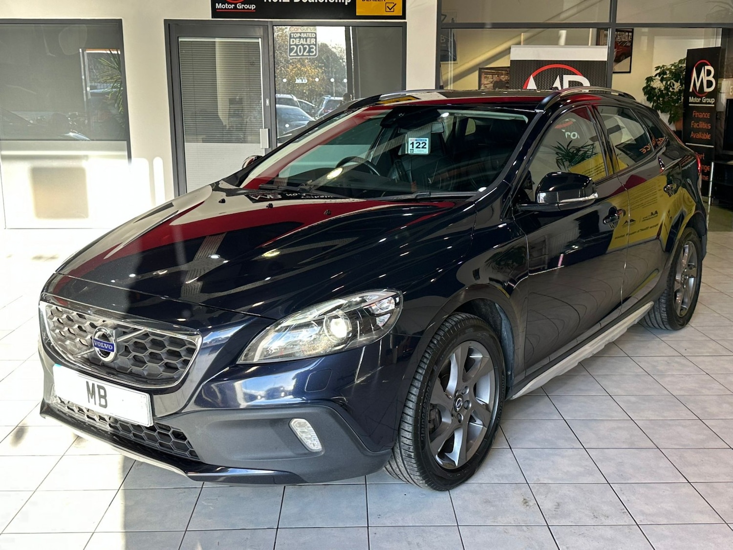 Used Volvo V40 Cross Country 2016 for sale - 76521047: Photo 5