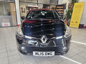 Used Renault Clio 2015 for sale - 76225298: Photo