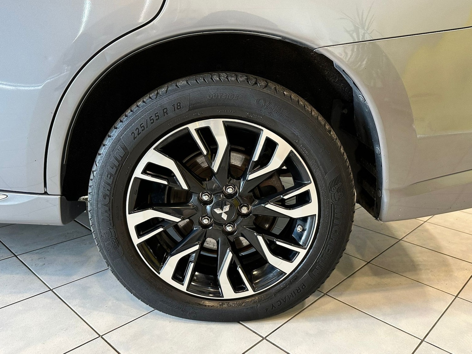 Used Mitsubishi Outlander 2017 for sale - 76845000: Photo 36