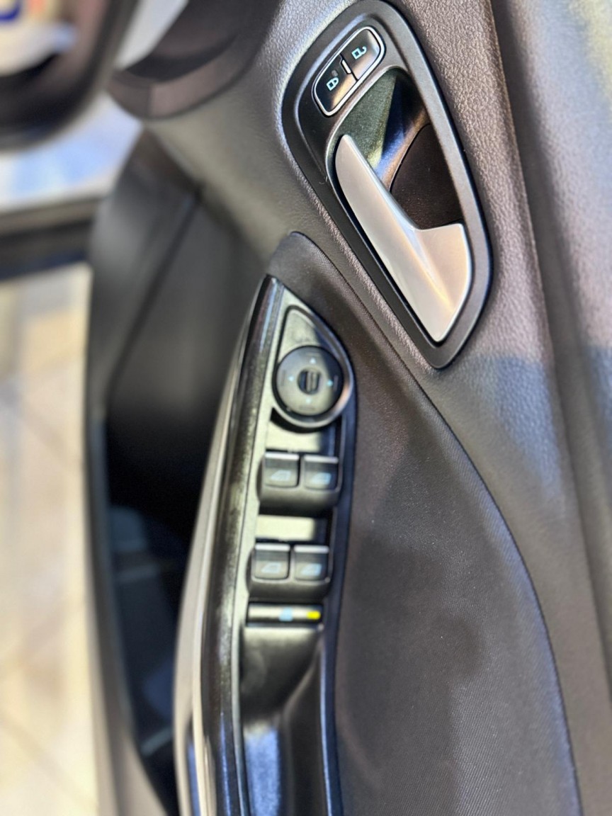 Used Ford Focus 2015 for sale - 76877624: Photo 16