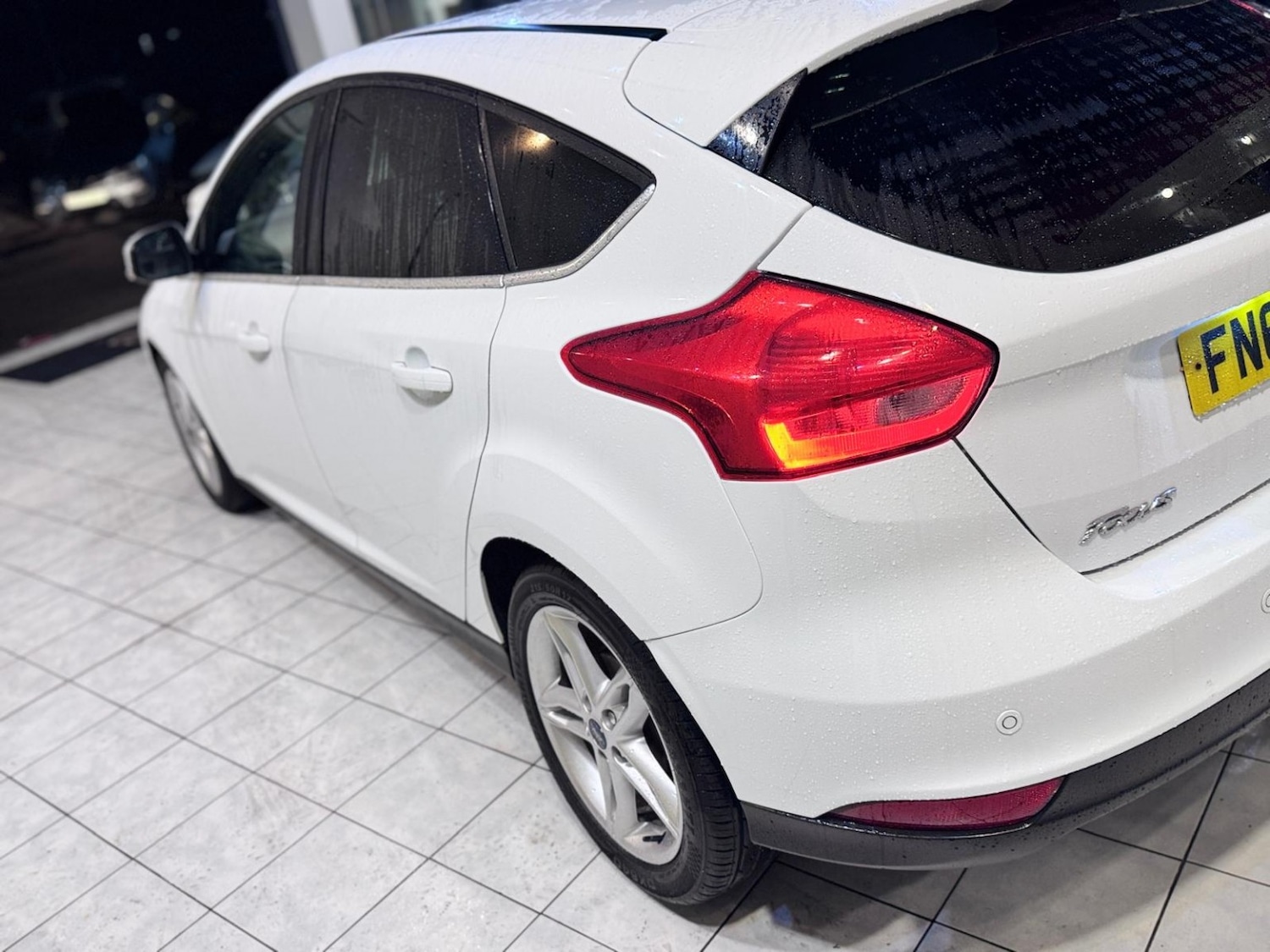 Used Ford Focus 2015 for sale - 76877624: Photo 4