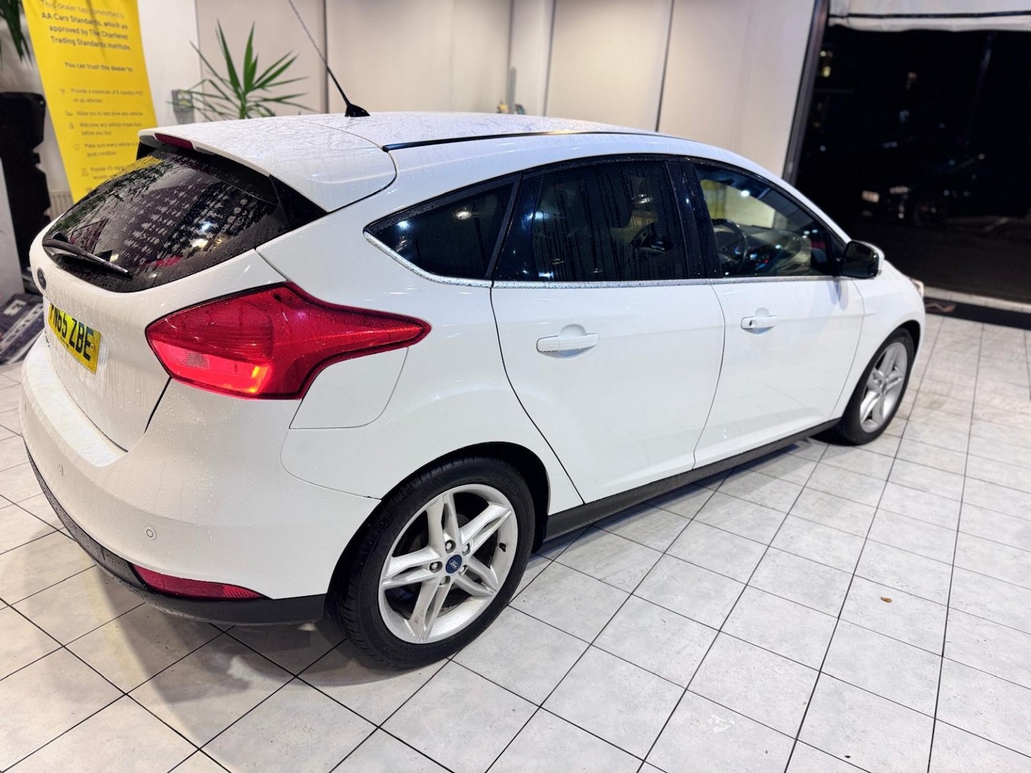 Used Ford Focus 2015 for sale - 76877624: Photo 7