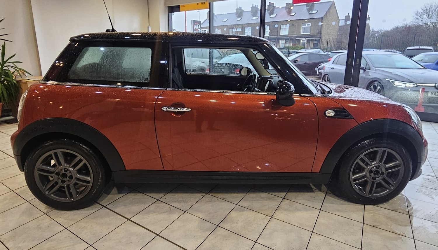 Used MINI Hatch 2011 for sale - 77303646: Photo 8
