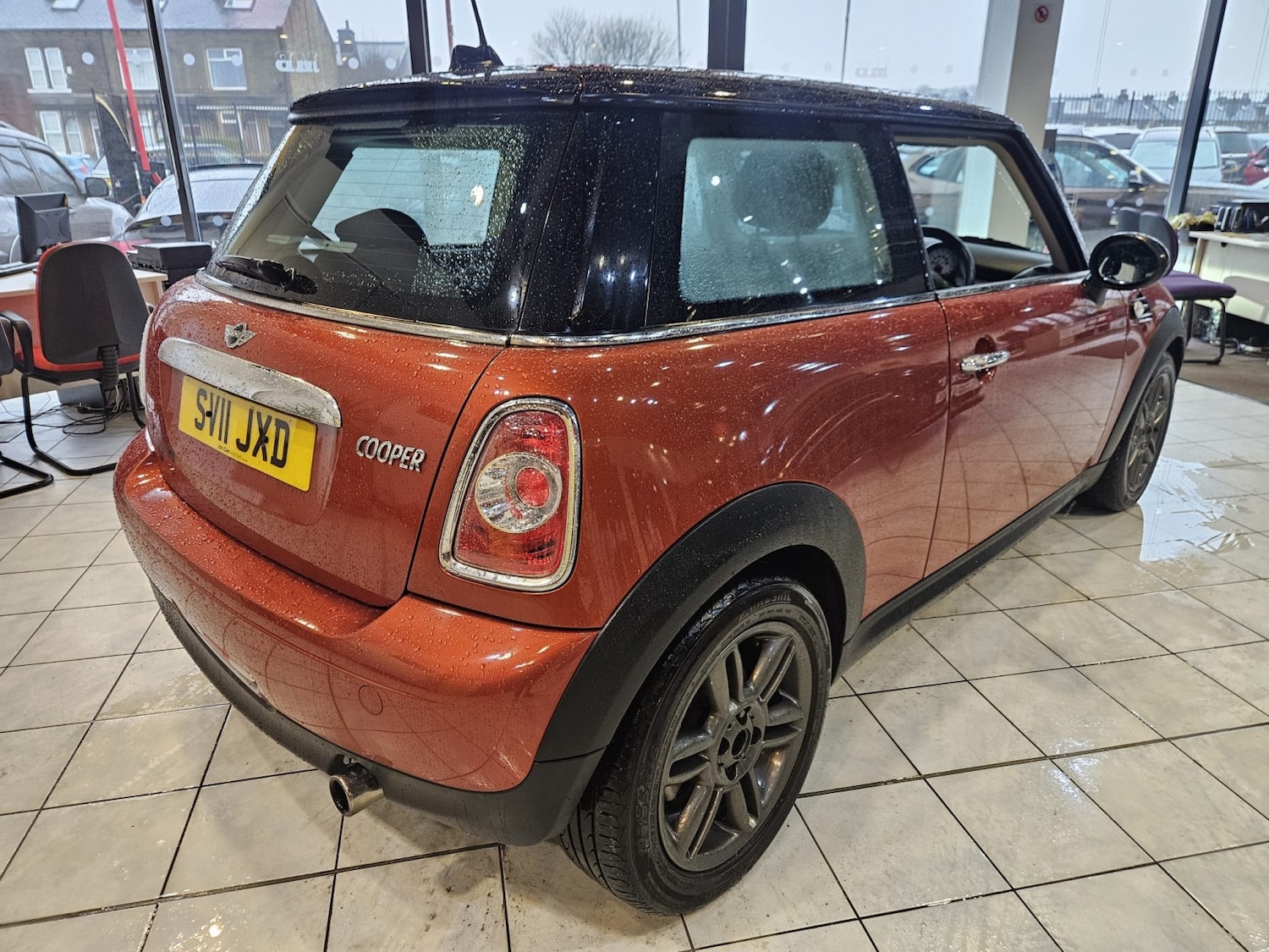 Used MINI Hatch 2011 for sale - 77303646: Photo 9