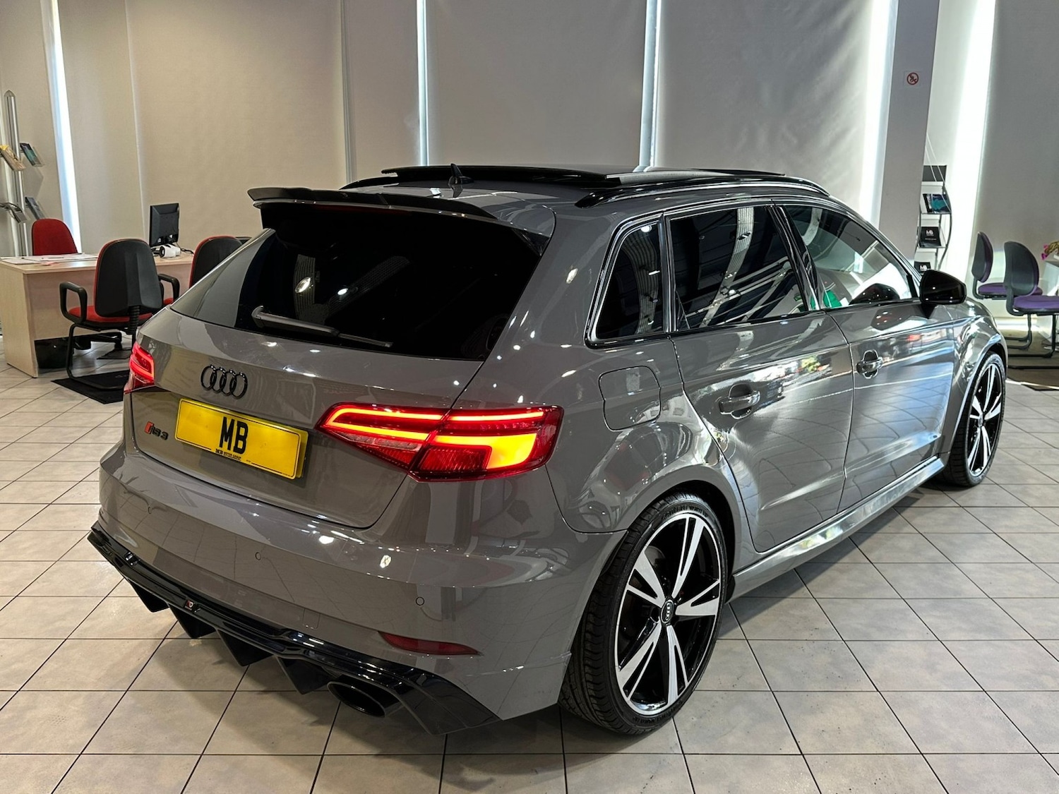 Used Audi RS3 2019 for sale - 77189307: Photo 14