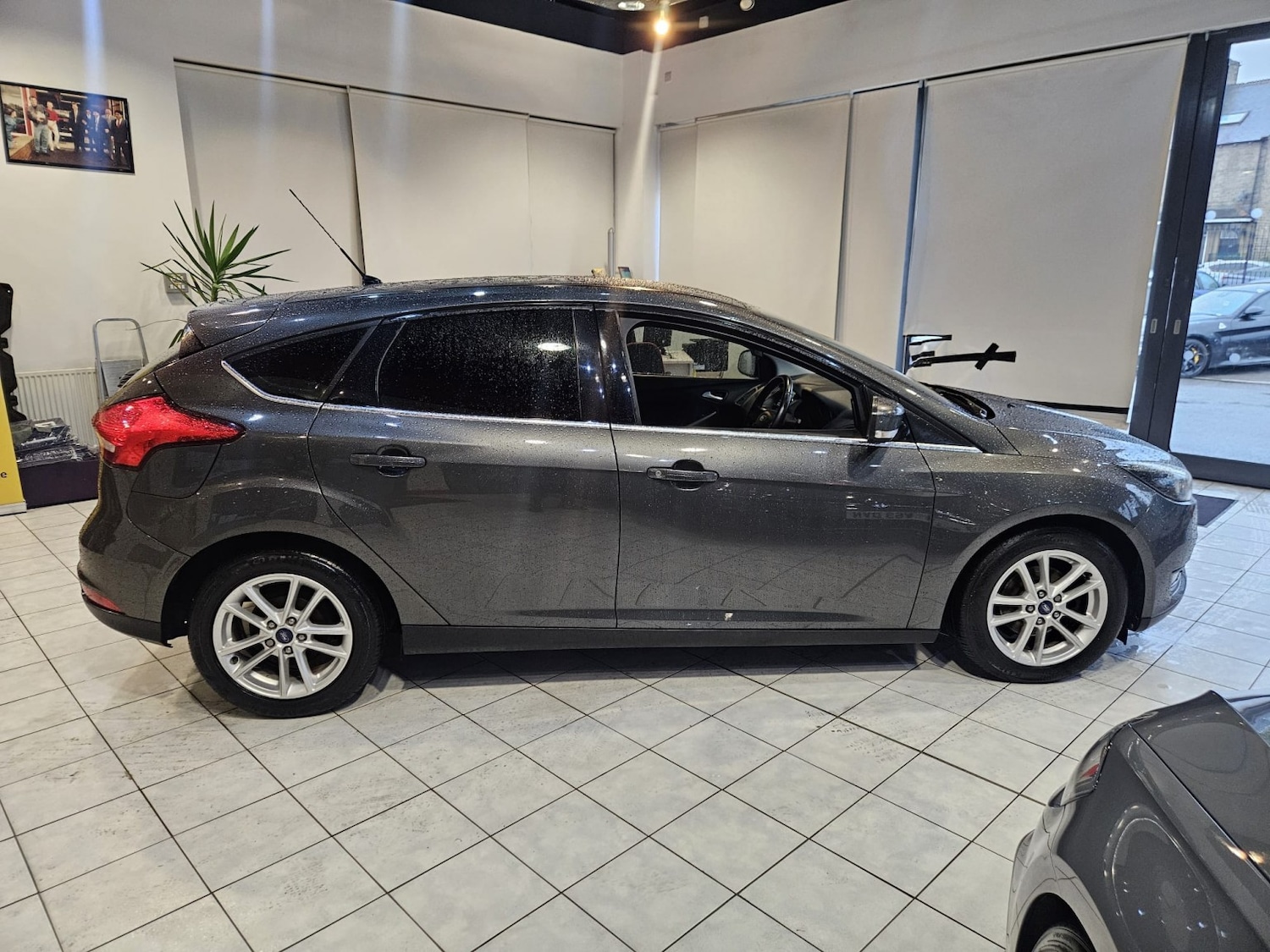 Used Ford Focus 2016 for sale - 76547926: Photo 6