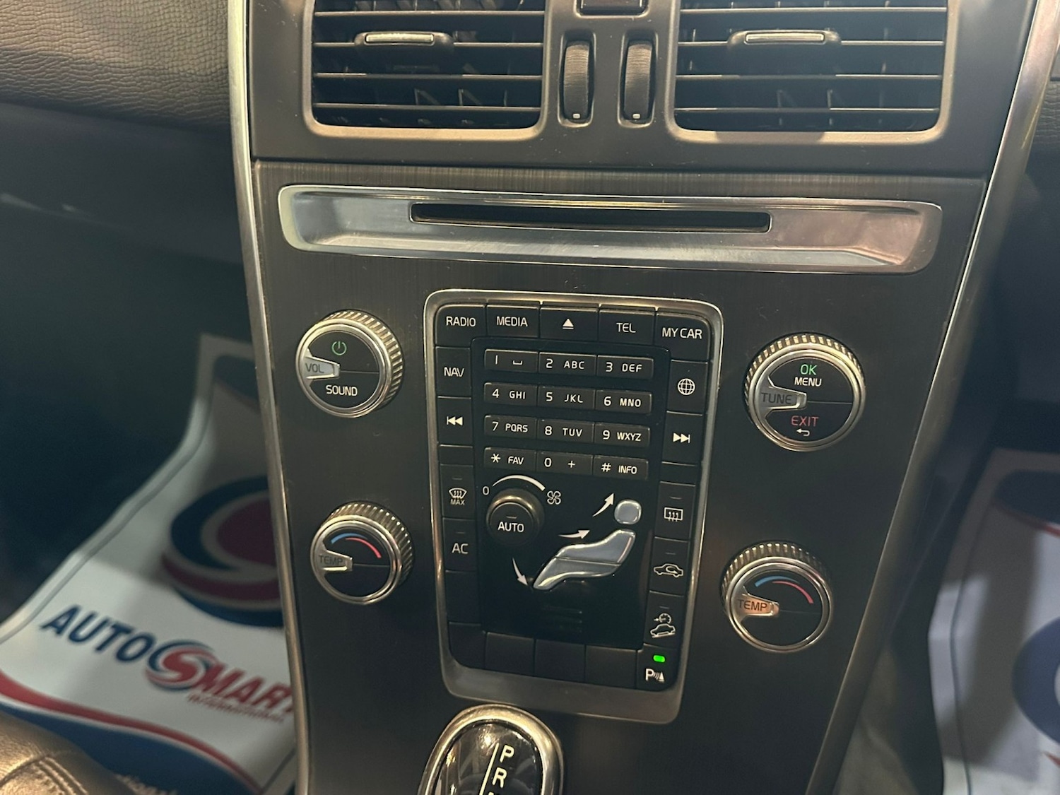 Used Volvo XC60 2015 for sale - 77977074: Photo 23