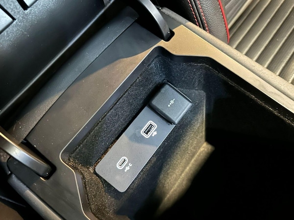 Used Land Rover Discovery Sport 2021 for sale - 76242872: Photo 21