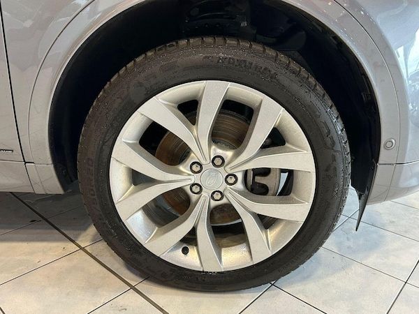 Used Land Rover Discovery Sport 2021 for sale - 76242872: Photo 24