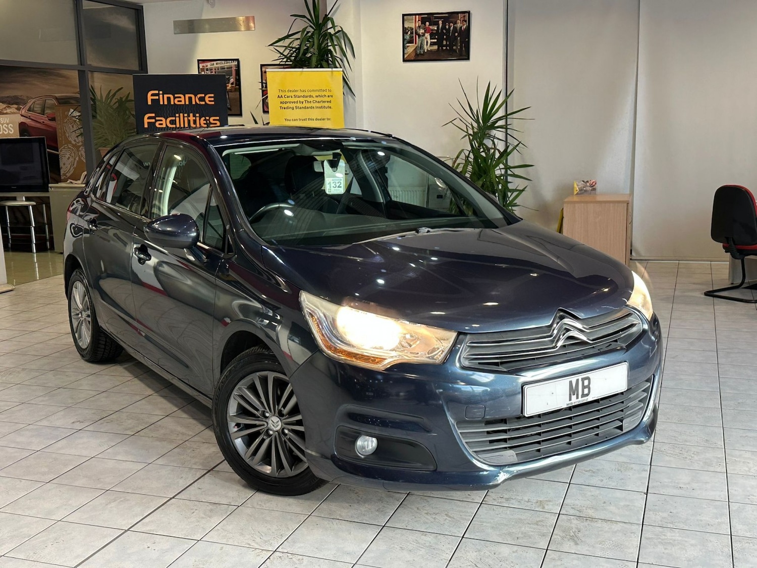 Used Citroen C4 2012 for sale - 76387279: Photo 1