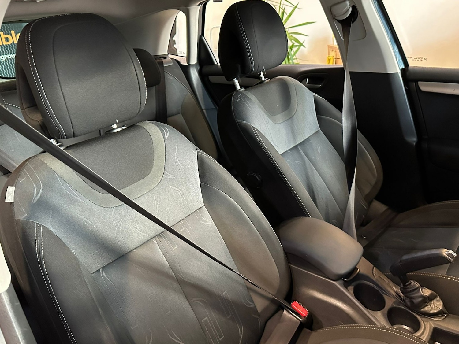 Used Citroen C4 2012 for sale - 76387279: Photo 13