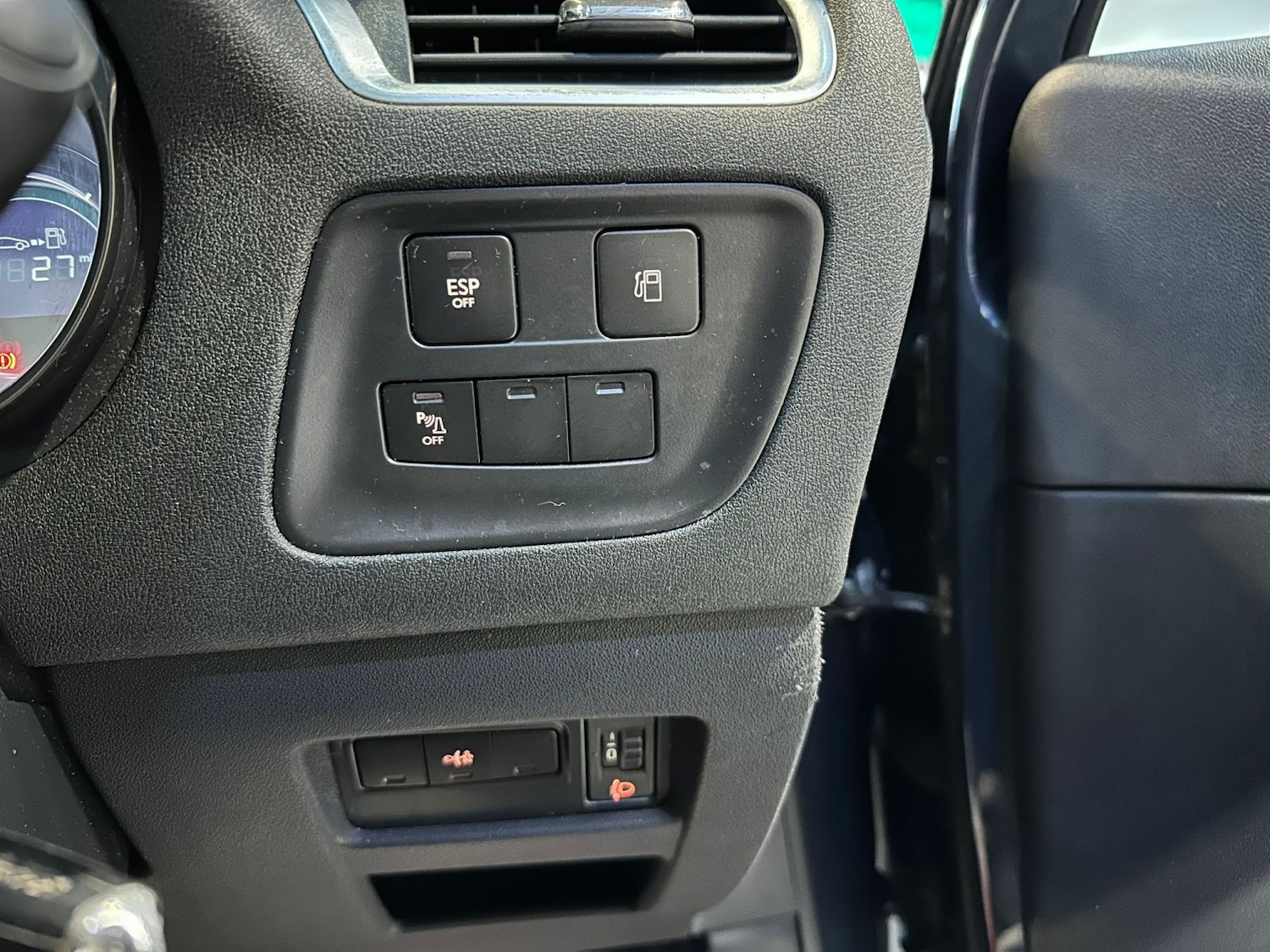 Used Citroen C4 2012 for sale - 76387279: Photo 18