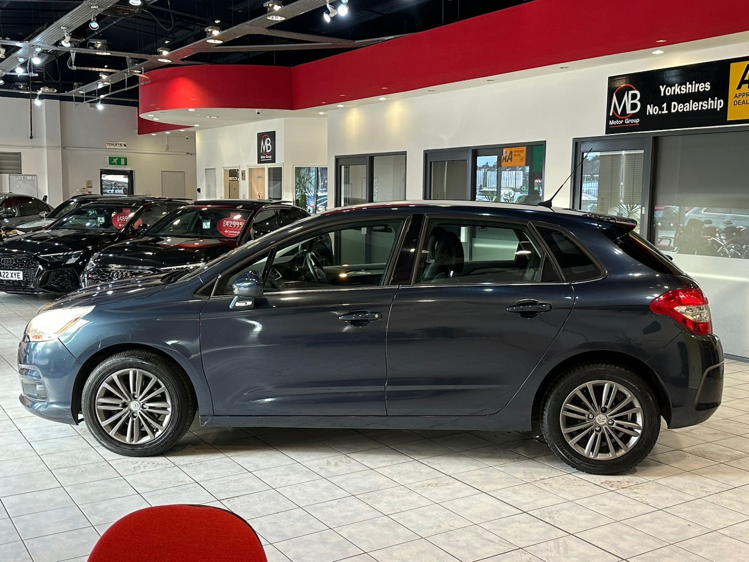 Used Citroen C4 2012 for sale - 76387279: Photo 4