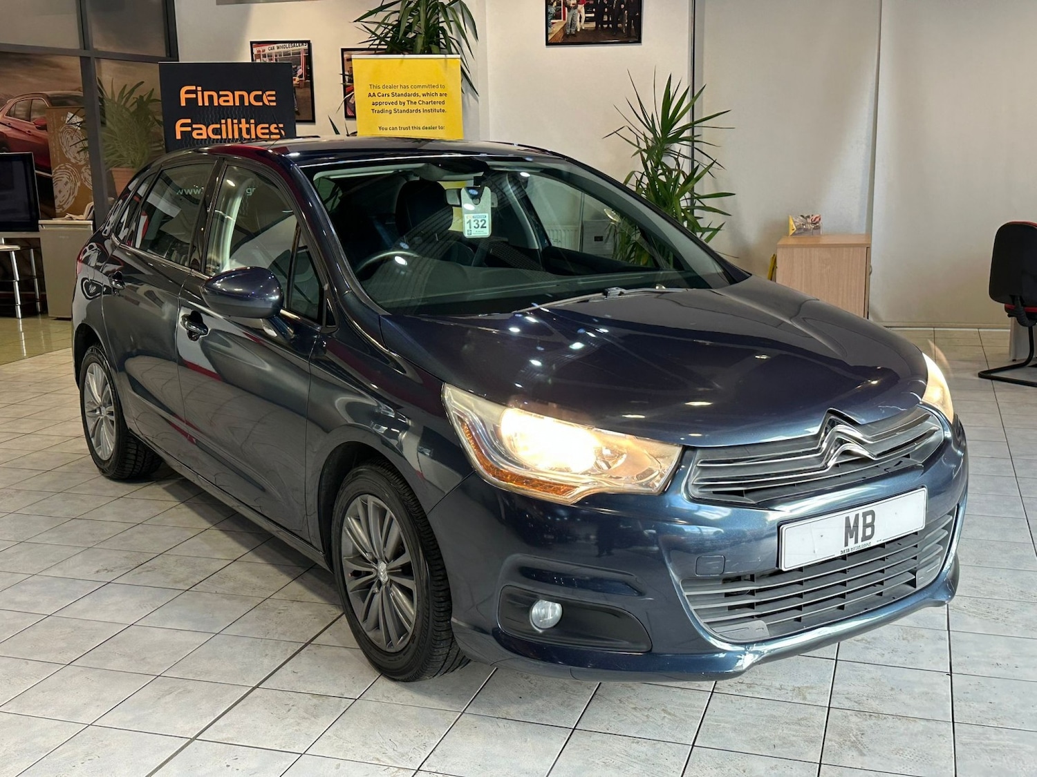 Used Citroen C4 2012 for sale - 76387279: Photo 5