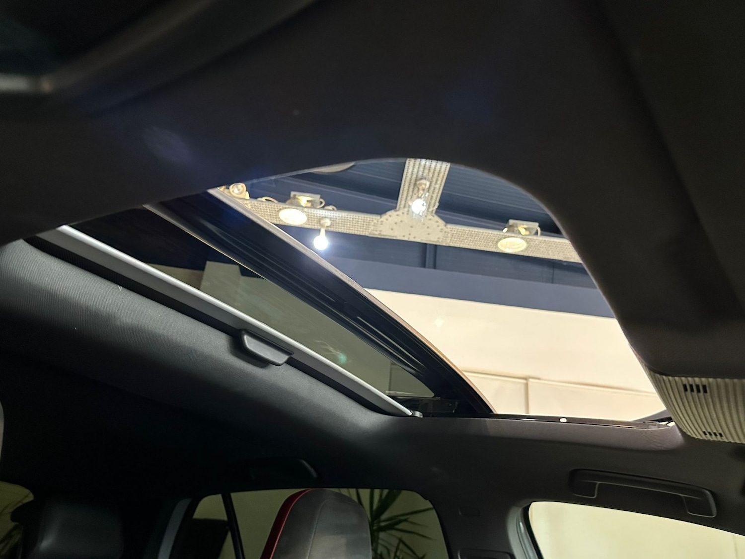 Used Volkswagen Golf 2021 for sale - 76418330: Photo 14