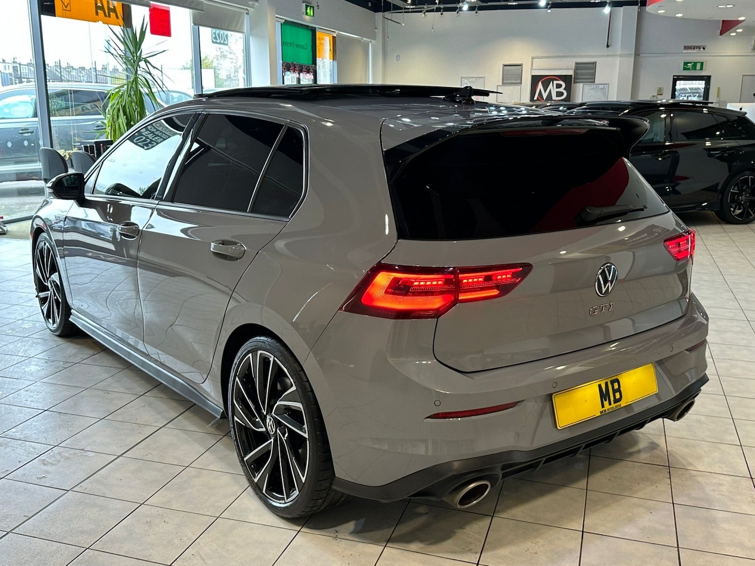 Used Volkswagen Golf 2021 for sale - 76418330: Photo 7