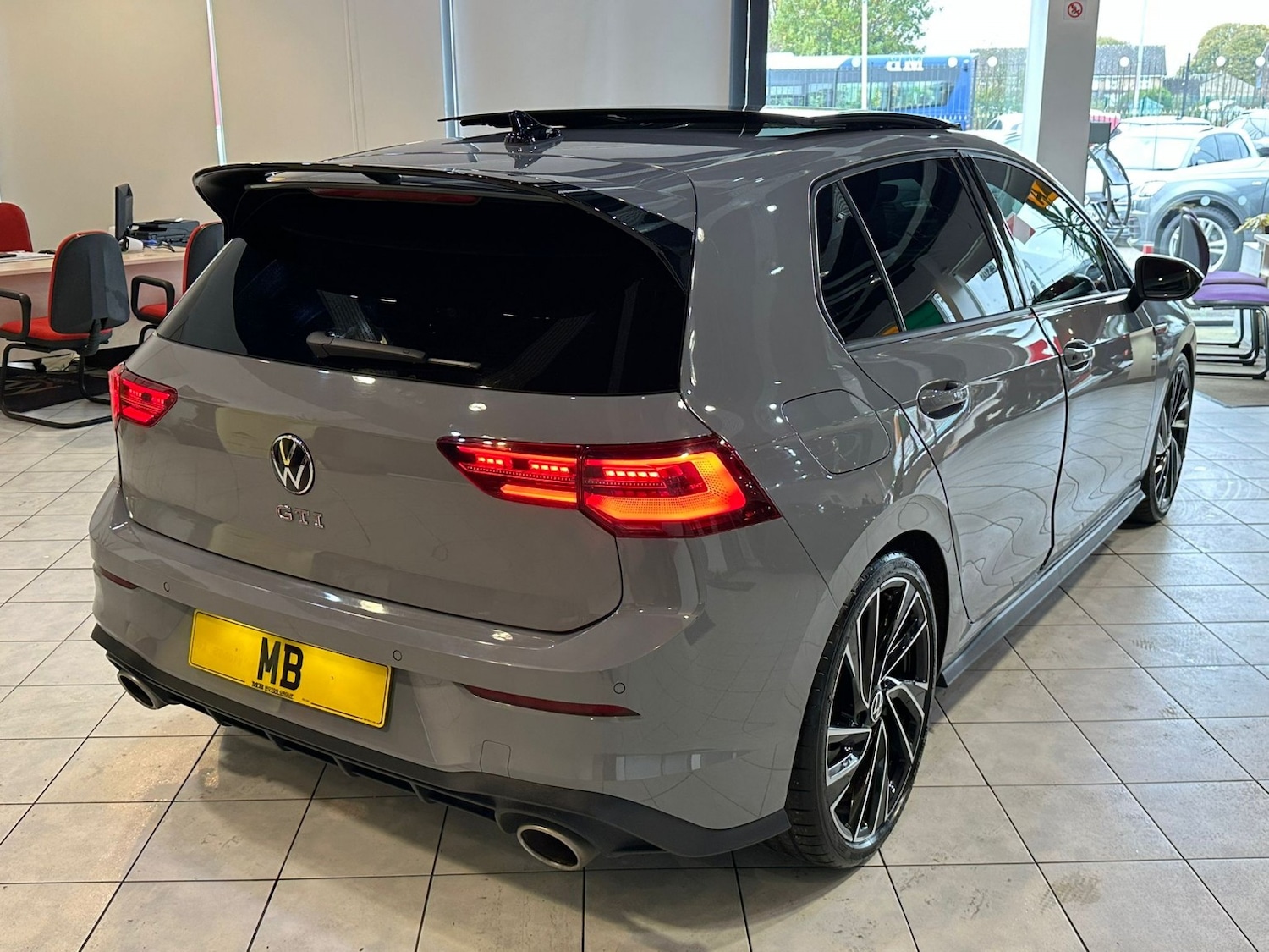 Used Volkswagen Golf 2021 for sale - 76418330: Photo 9