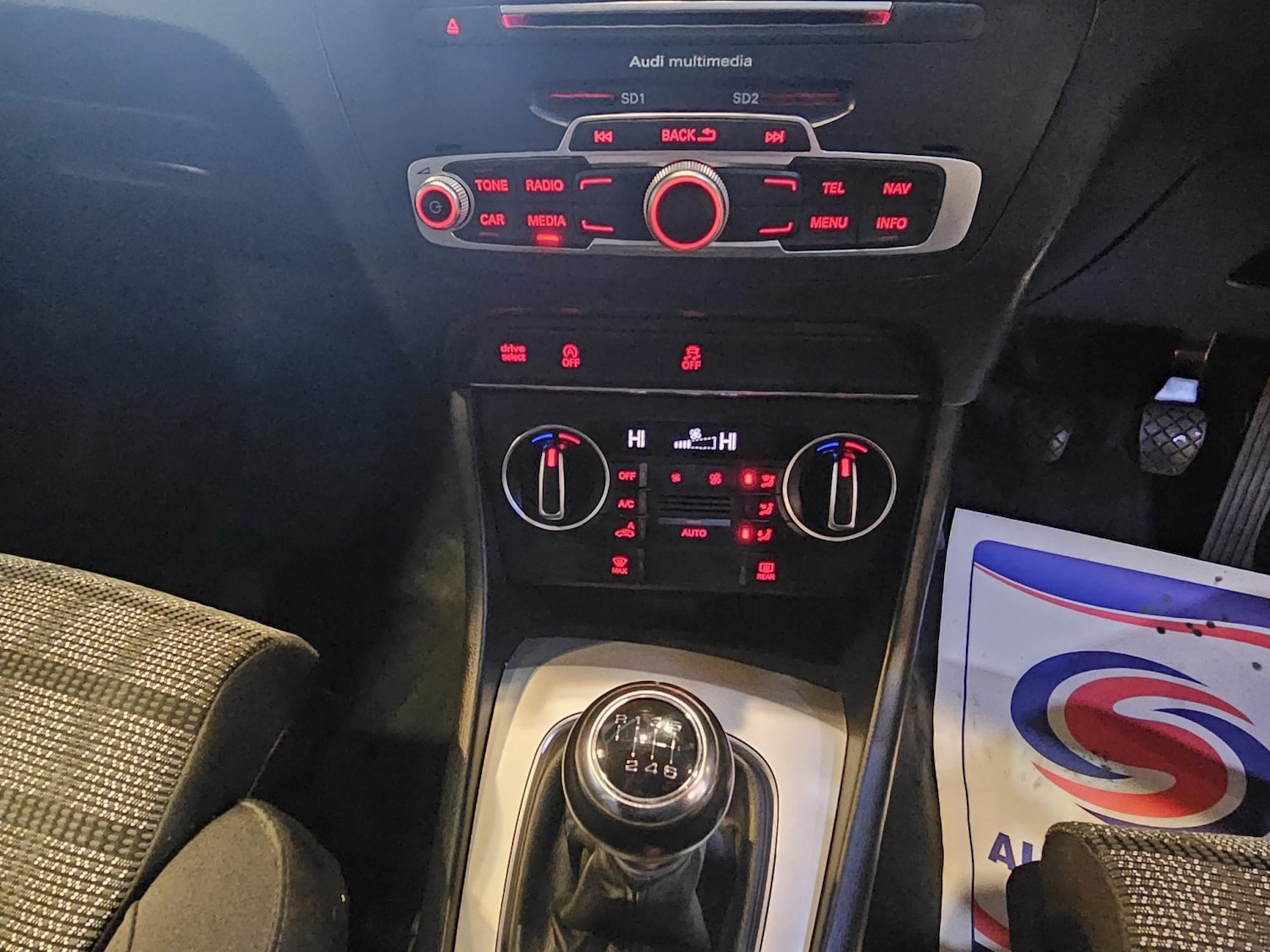 Used Audi Q3 2015 for sale - 77303687: Photo 11