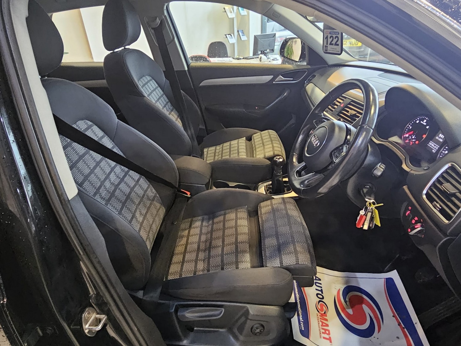 Used Audi Q3 2015 for sale - 77303687: Photo 13