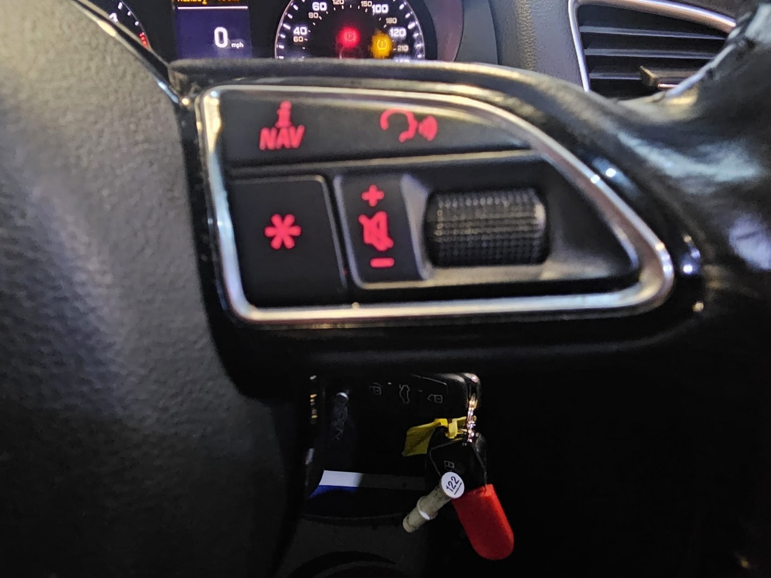 Used Audi Q3 2015 for sale - 77303687: Photo 14