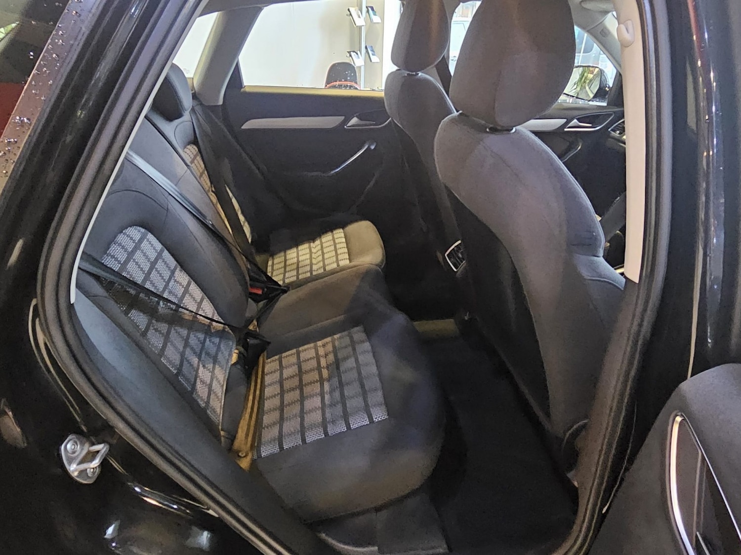 Used Audi Q3 2015 for sale - 77303687: Photo 18