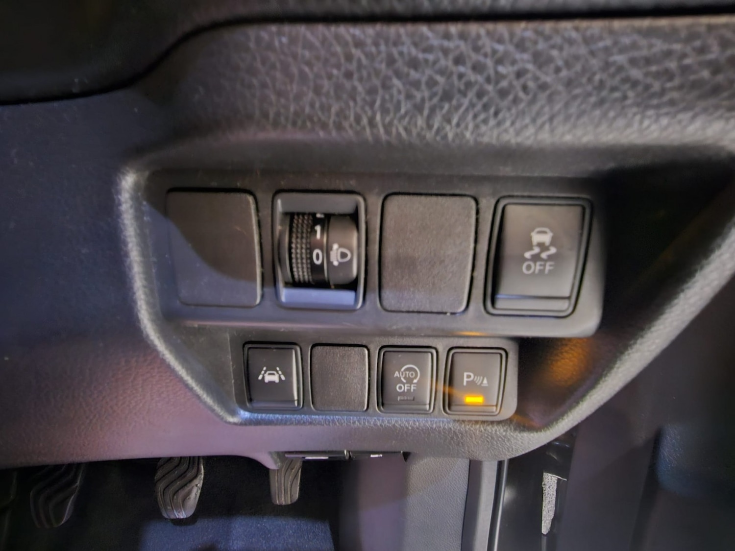 Used Nissan Qashqai 2015 for sale - 77189308: Photo 17