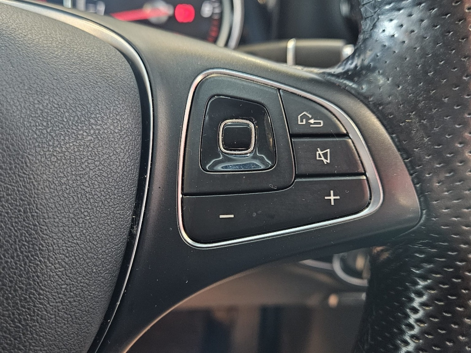 Used Mercedes-Benz E Class 2016 for sale - 78182908: Photo 24