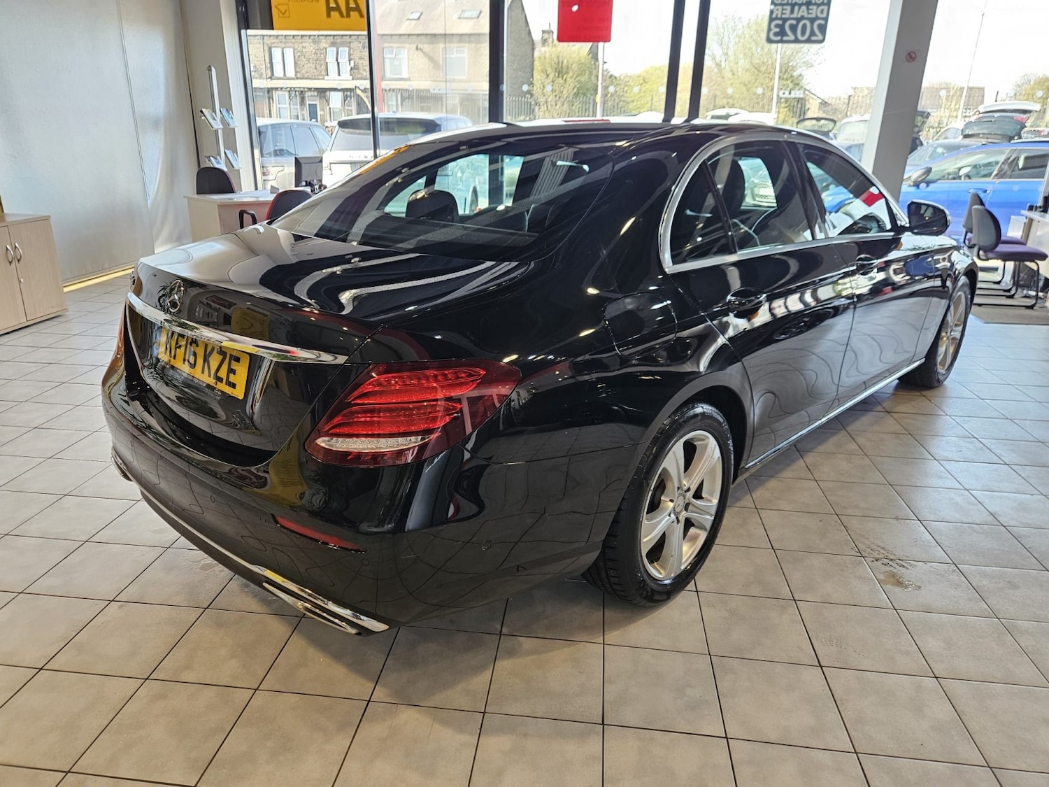 Used Mercedes-Benz E Class 2016 for sale - 78182908: Photo 9