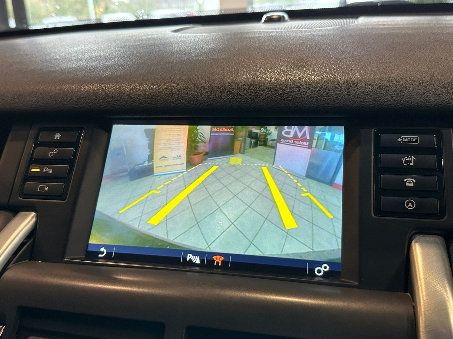 Used Land Rover Discovery Sport 2017 for sale - 76643445: Photo 20