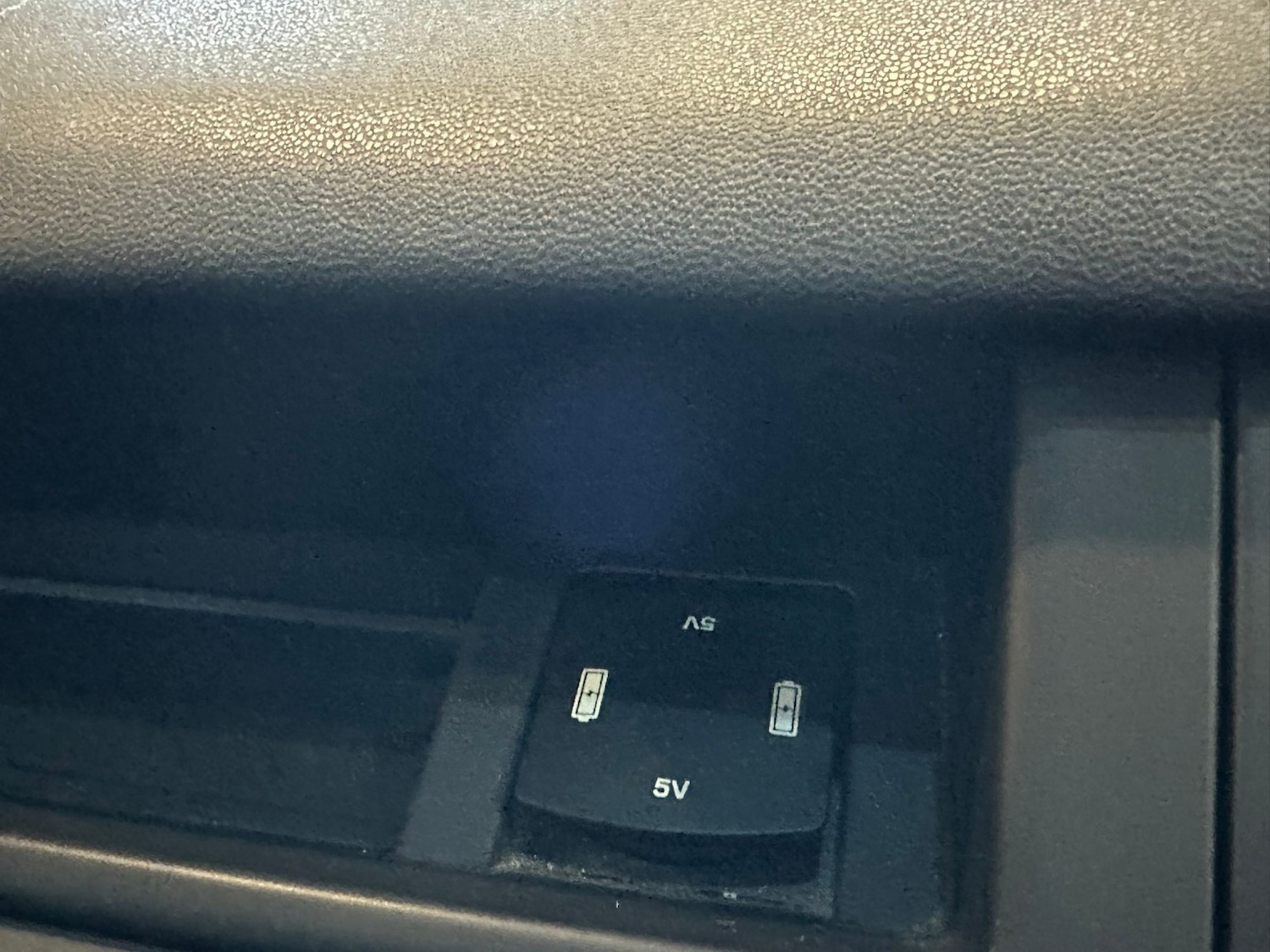 Used Land Rover Discovery Sport 2017 for sale - 76643445: Photo 28