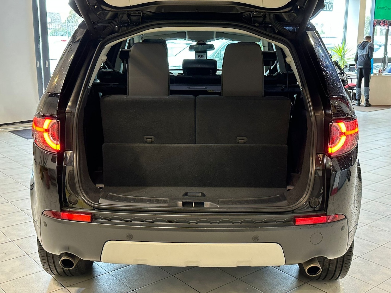 Used Land Rover Discovery Sport 2017 for sale - 76643445: Photo 9