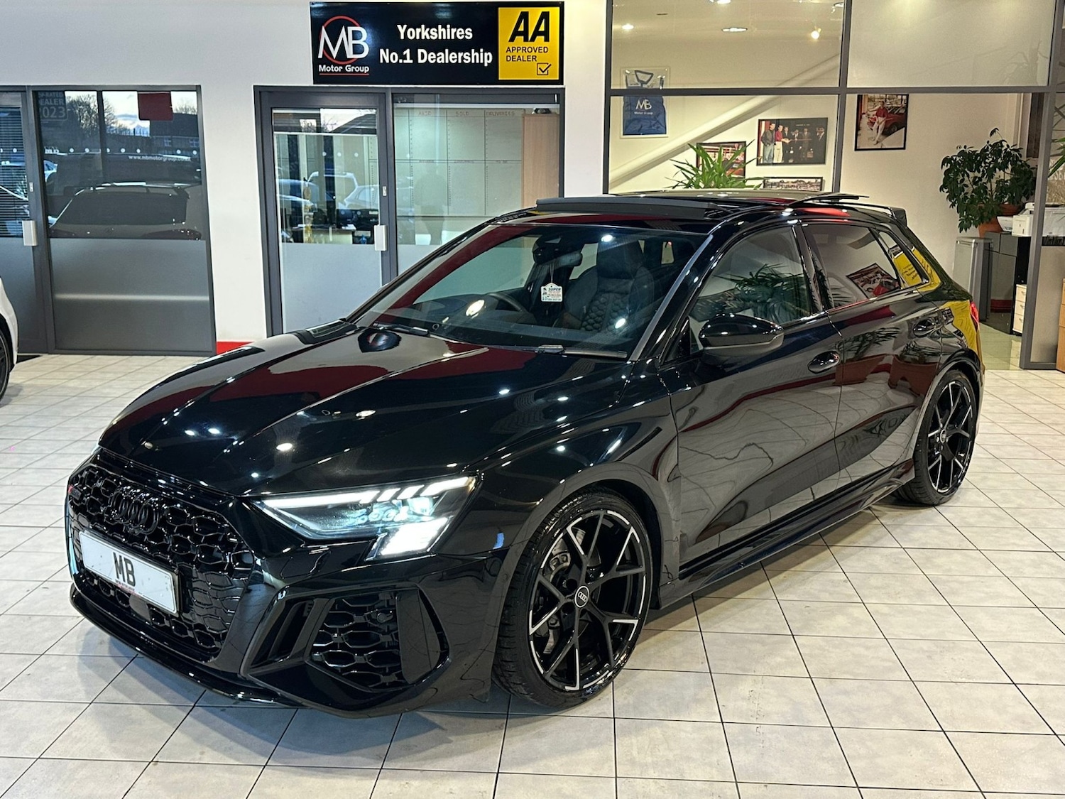 Used Audi RS3 2023 for sale - 78155305: Photo 5