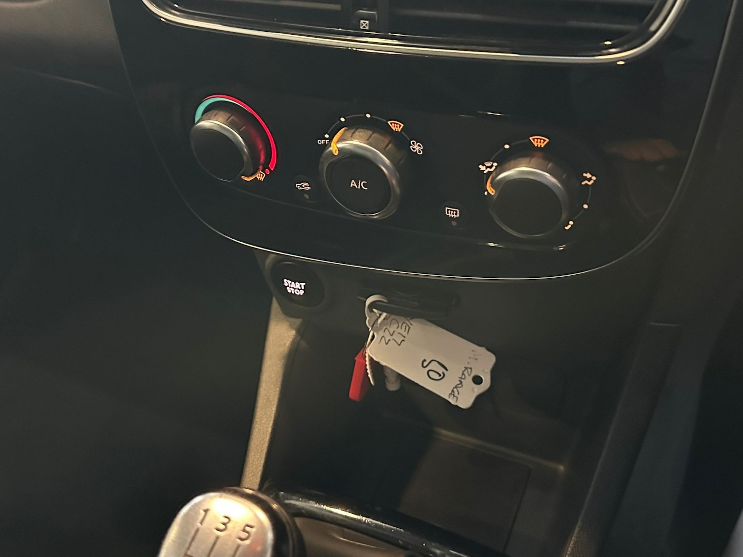 Used Renault Clio 2017 for sale - 78182843: Photo 18