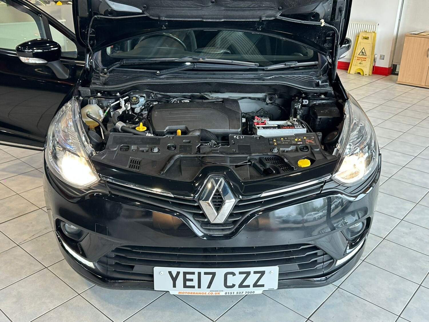 Used Renault Clio 2017 for sale - 78182843: Photo 29