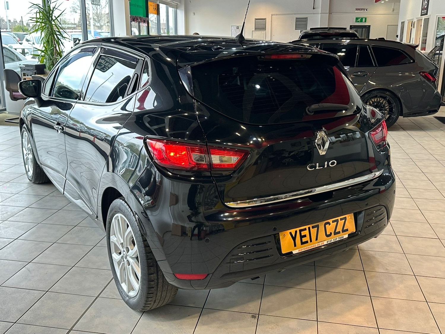 Used Renault Clio 2017 for sale - 78182843: Photo 6