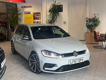 Used Volkswagen Golf 2017 for sale - 79234731: Photo